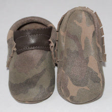 Load image into Gallery viewer, MishMoccs: Moccasin - Cocoa Camo
