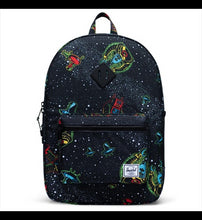 Load image into Gallery viewer, Herschel Bag: Backpack - Heritage Youth XL (8+ years)

