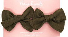 Load image into Gallery viewer, Three Hearts: Hair Bow - Enzleigh Linen: Clip
