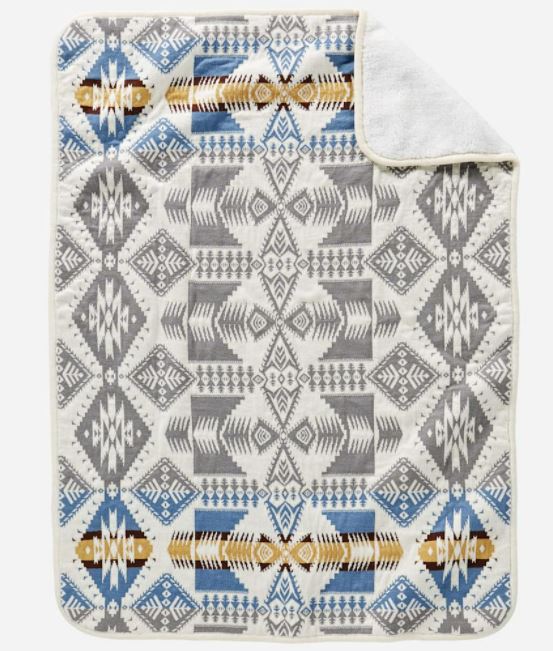 Pendleton: Sherpa Stroller Blanket
