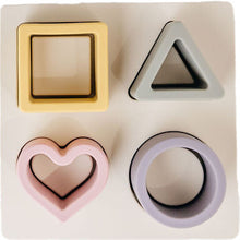 Load image into Gallery viewer, Three Hearts: Silicone Puzzle
