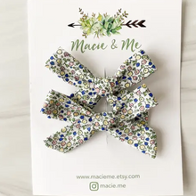 Load image into Gallery viewer, Macie &amp; Me: Small Schoolgirl Bows 2-pack
