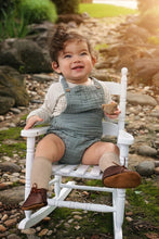 Load image into Gallery viewer, Little Stocking Co. Cable Knit Knee Highs
