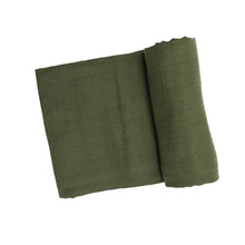 Load image into Gallery viewer, Angel Dear: Muslin Chive Swaddle
