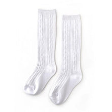 Load image into Gallery viewer, Little Stocking Co. Cable Knit Knee Highs
